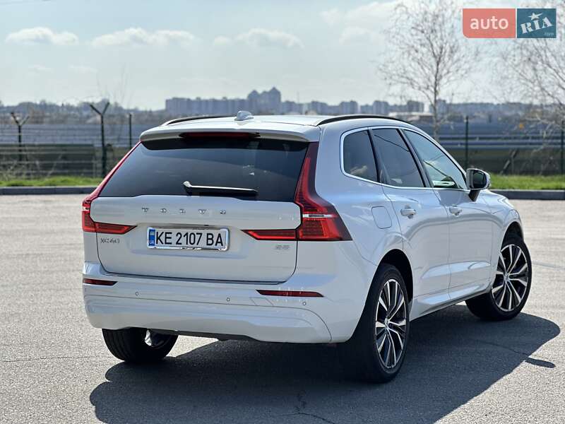 Позашляховик / Кросовер Volvo XC60 2022 в Дніпрі
