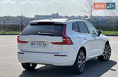 Внедорожник / Кроссовер Volvo XC60 2022 в 