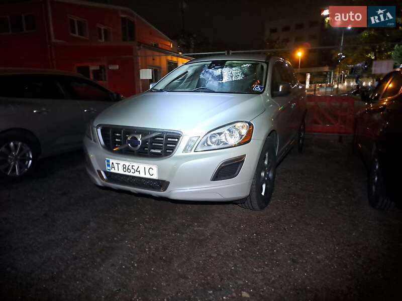 Внедорожник / Кроссовер Volvo XC60 2010 в Коломые
