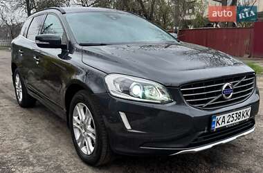 Внедорожник / Кроссовер Volvo XC60 2015 в 