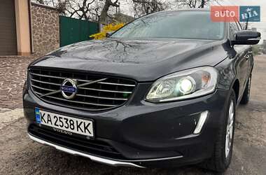 Внедорожник / Кроссовер Volvo XC60 2015 в 