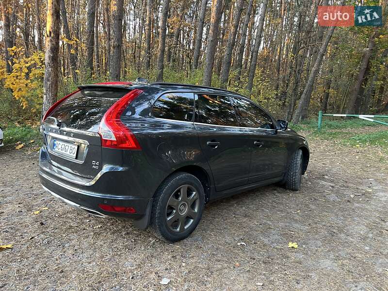 Внедорожник / Кроссовер Volvo XC60 2016 в Нововолынске