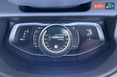 Внедорожник / Кроссовер Volvo XC60 2016 в 