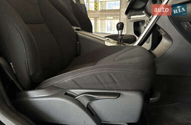 Позашляховик / Кросовер Volvo XC60 2009 в 