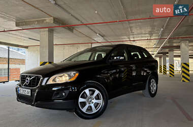 Позашляховик / Кросовер Volvo XC60 2009 в 