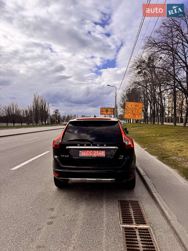 Внедорожник / Кроссовер Volvo XC60 2015 в Харькове