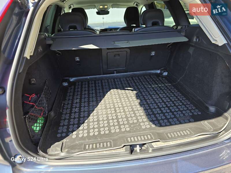 Внедорожник / Кроссовер Volvo XC60 2022 в Умани фото 24 Внедорожник / Кроссовер Volvo XC60 2022 в Умани