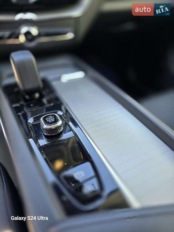Внедорожник / Кроссовер Volvo XC60 2022 в Умани фото 48 Внедорожник / Кроссовер Volvo XC60 2022 в Умани
