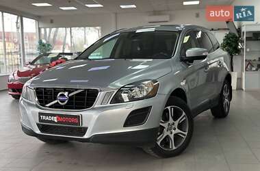 Внедорожник / Кроссовер Volvo XC60 2012 в 