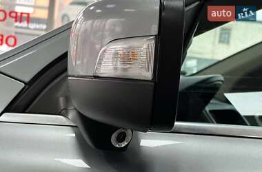 Внедорожник / Кроссовер Volvo XC60 2012 в 