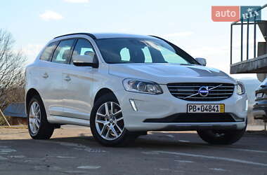 Позашляховик / Кросовер Volvo XC60 2017 в 
