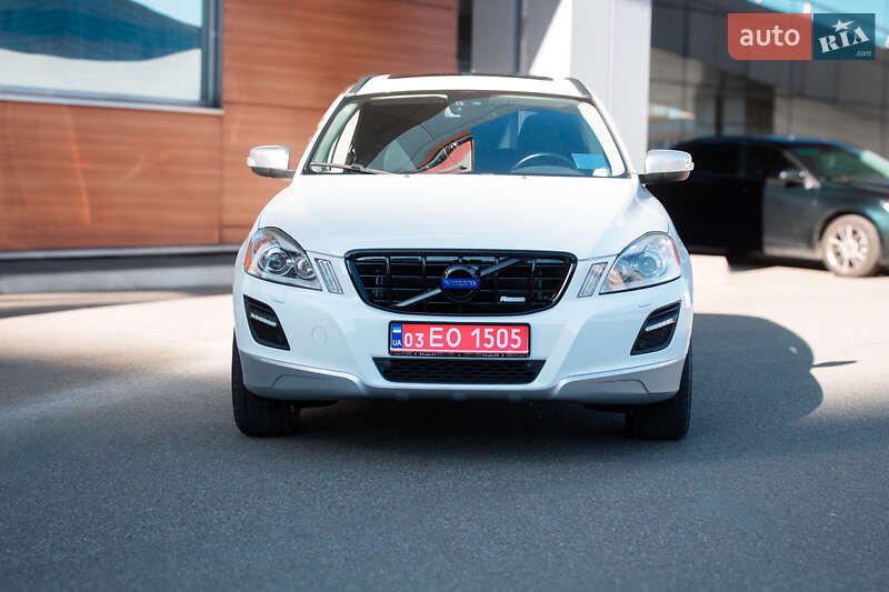 Внедорожник / Кроссовер Volvo XC60 2010 в Киеве