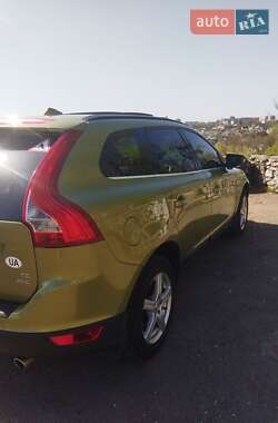 Внедорожник / Кроссовер Volvo XC60 2008 в 