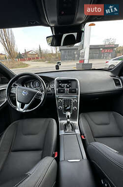 Позашляховик / Кросовер Volvo XC60 2014 в 