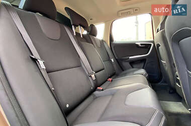 Внедорожник / Кроссовер Volvo XC60 2011 в 