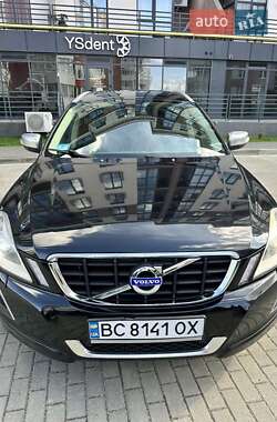 Внедорожник / Кроссовер Volvo XC60 2011 в 