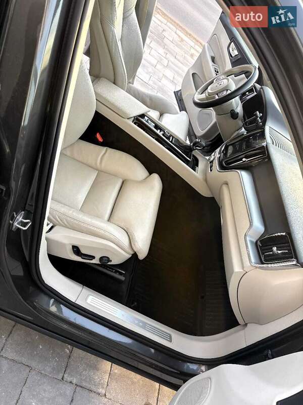 Позашляховик / Кросовер Volvo XC60 2018 в Києві