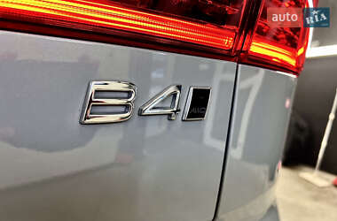 Внедорожник / Кроссовер Volvo XC60 2023 в 