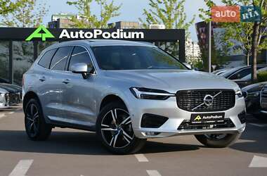Внедорожник / Кроссовер Volvo XC60 2018 в Киеве