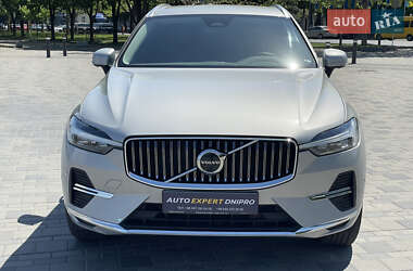Внедорожник / Кроссовер Volvo XC60 2023 в 