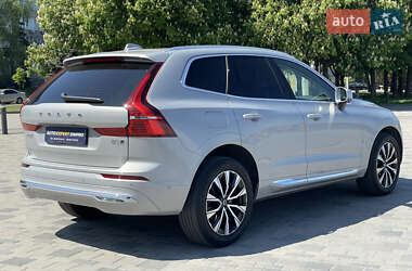 Внедорожник / Кроссовер Volvo XC60 2023 в 