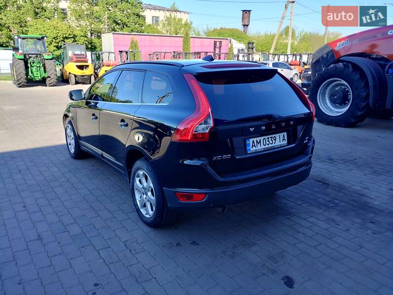 Позашляховик / Кросовер Volvo XC60 2008 в Житомирі