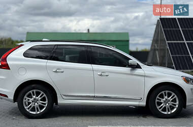 Внедорожник / Кроссовер Volvo XC60 2015 в 