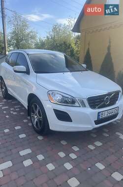 Внедорожник / Кроссовер Volvo XC60 2013 в Полтаве