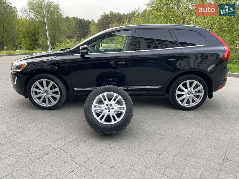 Volvo XC60 2017