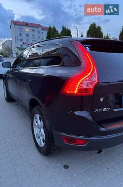 Внедорожник / Кроссовер Volvo XC60 2010 в 