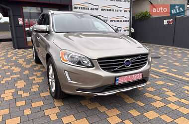 Внедорожник / Кроссовер Volvo XC60 2015 в 