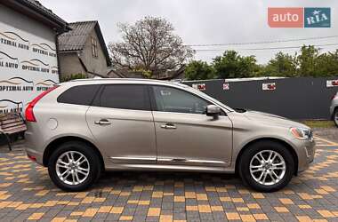 Внедорожник / Кроссовер Volvo XC60 2015 в 