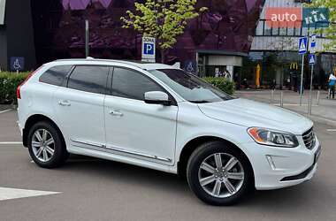 Внедорожник / Кроссовер Volvo XC60 2017 в Киеве