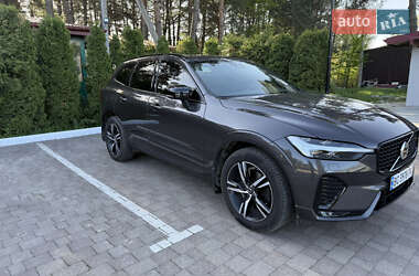 Внедорожник / Кроссовер Volvo XC60 2021 в 