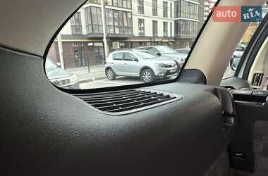 Внедорожник / Кроссовер Volvo XC60 2012 в 