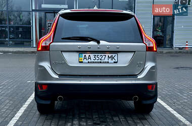 Внедорожник / Кроссовер Volvo XC60 2012 в 