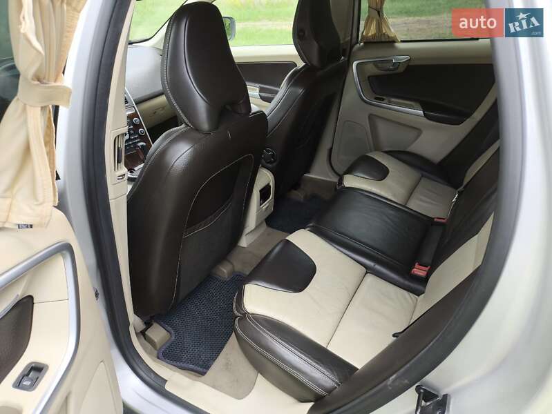 Позашляховик / Кросовер Volvo XC60 2009 в Миргороді фото 30 Позашляховик / Кросовер Volvo XC60 2009 в Миргороді