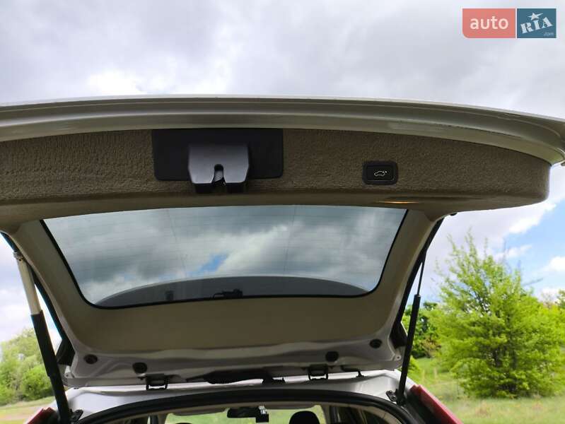 Позашляховик / Кросовер Volvo XC60 2009 в Миргороді фото 41 Позашляховик / Кросовер Volvo XC60 2009 в Миргороді