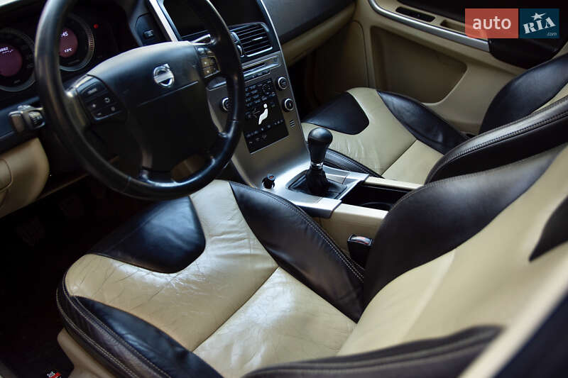 Внедорожник / Кроссовер Volvo XC60 2009 в Житомире