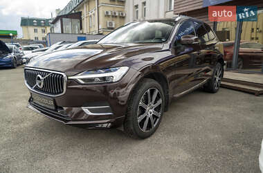 Позашляховик / Кросовер Volvo XC60 2018 в 