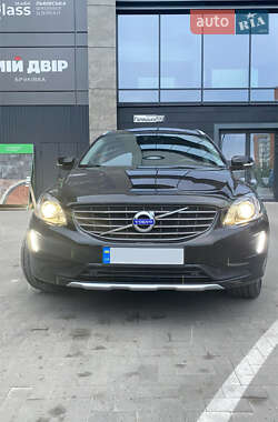 Внедорожник / Кроссовер Volvo XC60 2015 в Киеве