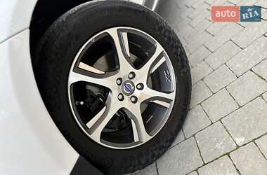 Внедорожник / Кроссовер Volvo XC60 2012 в 