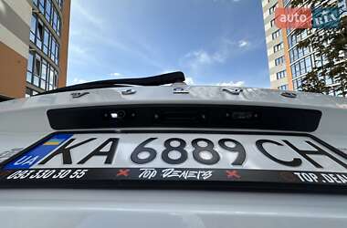 Внедорожник / Кроссовер Volvo XC60 2012 в 