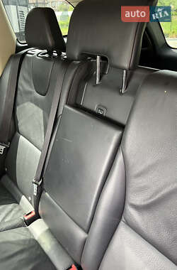 Внедорожник / Кроссовер Volvo XC60 2011 в 