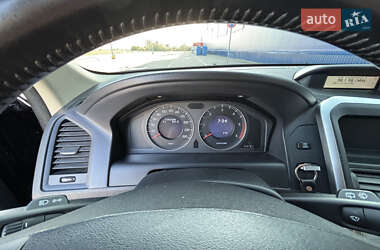 Внедорожник / Кроссовер Volvo XC60 2009 в 