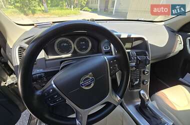 Внедорожник / Кроссовер Volvo XC60 2013 в 