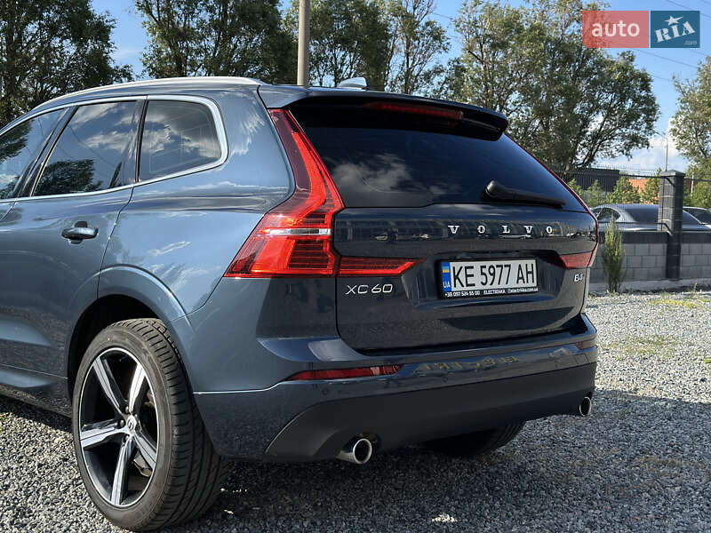 Позашляховик / Кросовер Volvo XC60 2021 в Дніпрі