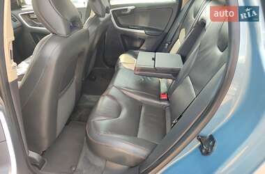 Внедорожник / Кроссовер Volvo XC60 2010 в 