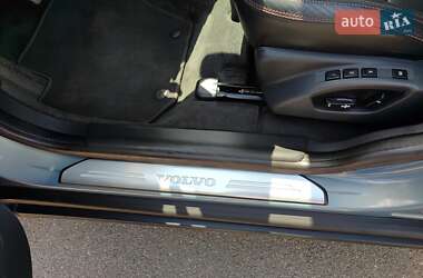 Внедорожник / Кроссовер Volvo XC60 2010 в 