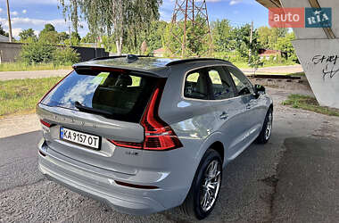 Внедорожник / Кроссовер Volvo XC60 2023 в 